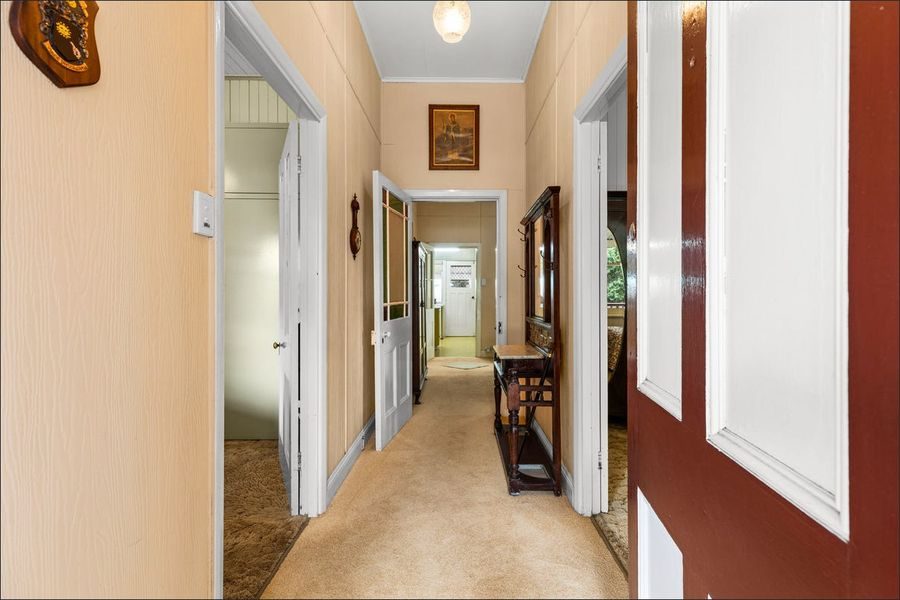 Hallway before the renovation