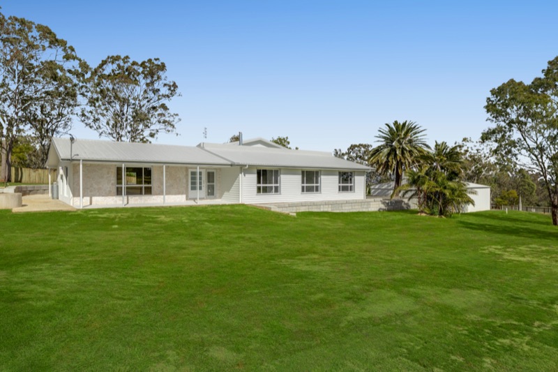 Front of the renovated Glenvale home on acreage