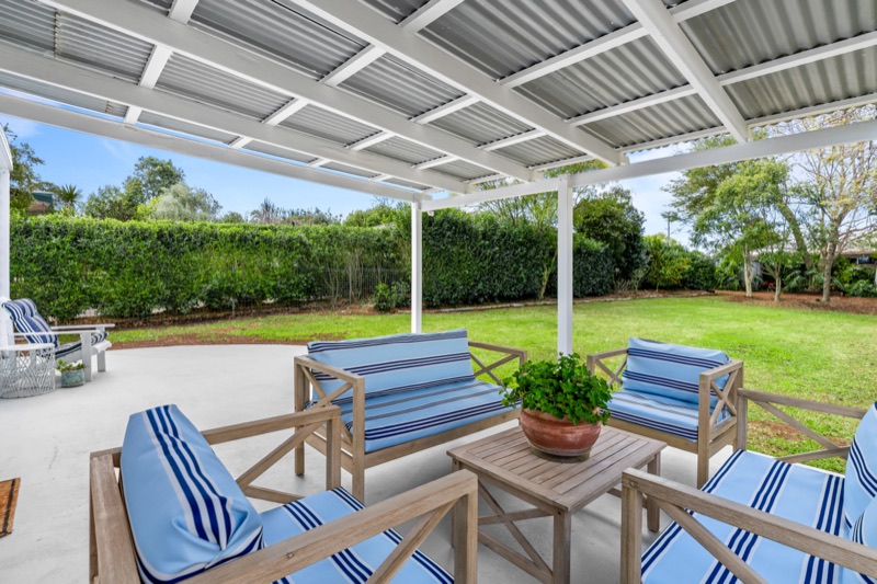 Covered rear patio