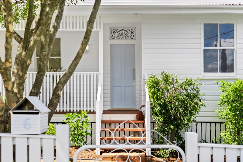 Front of the renovated timber cottage in Mount Lofty